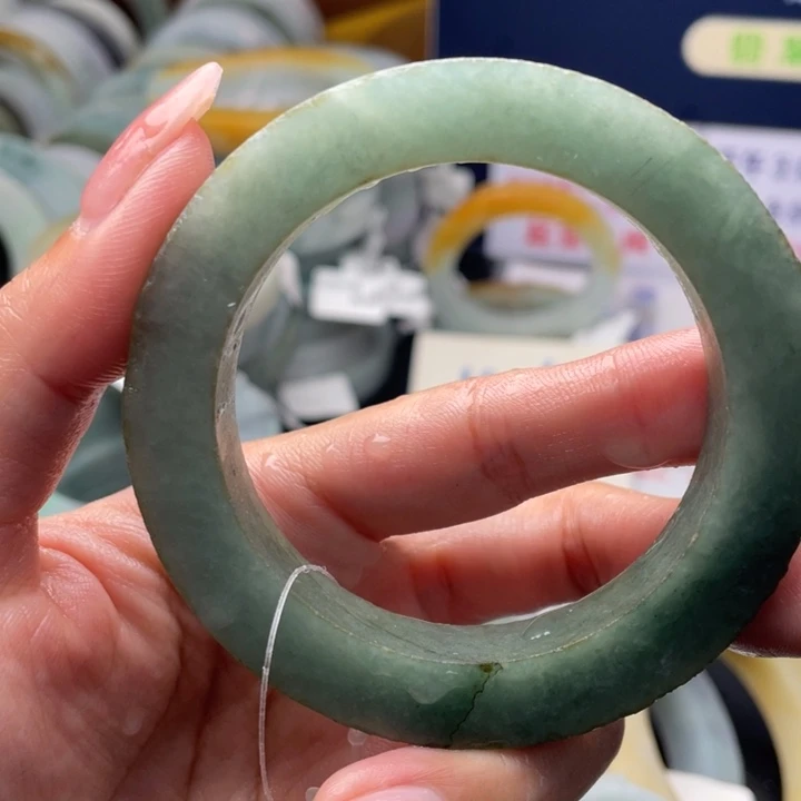 【闪购商品】未镶嵌翡翠手镯定制翡翠