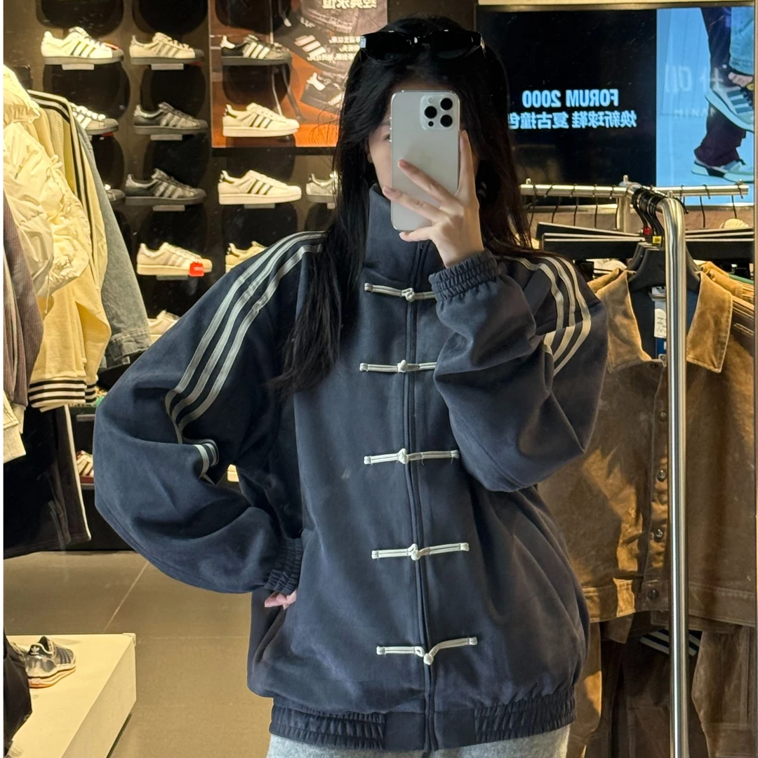 adidas 时尚秋冬秋季休闲新中式款式外套 KR0295