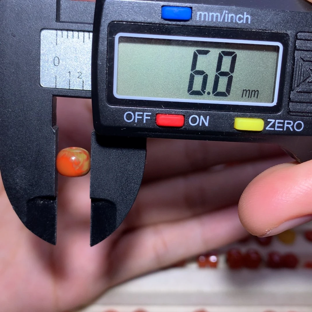 南红玛瑙未镶嵌包浆老型6.8×5.7