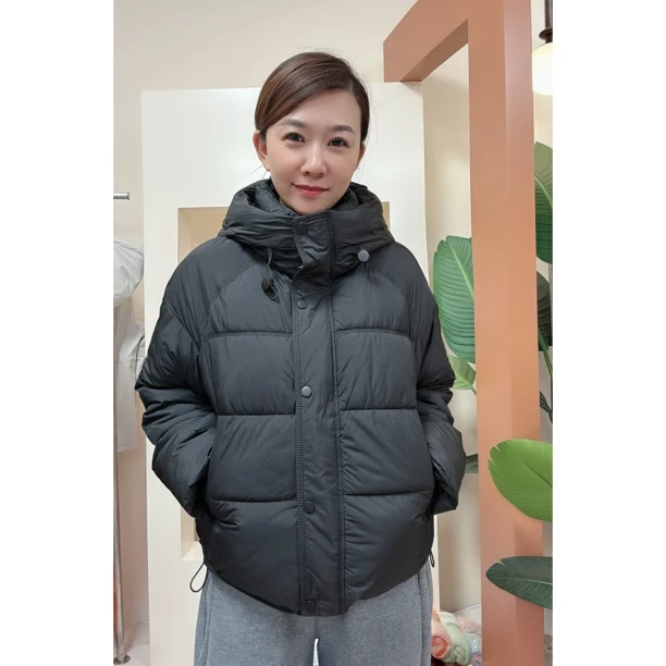 【岳姐姐】冬季云朵泡芙连帽外套时尚休闲百搭保暖显瘦棉服