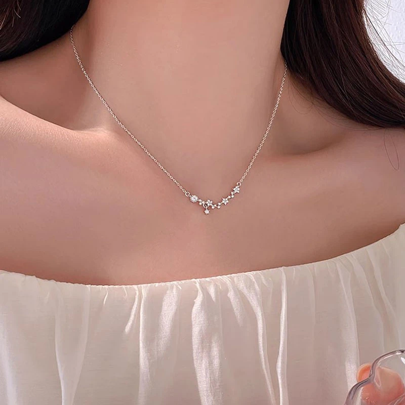 999纯银星星项链女2023新款爆款轻奢小众锁骨链简约生日女友礼物