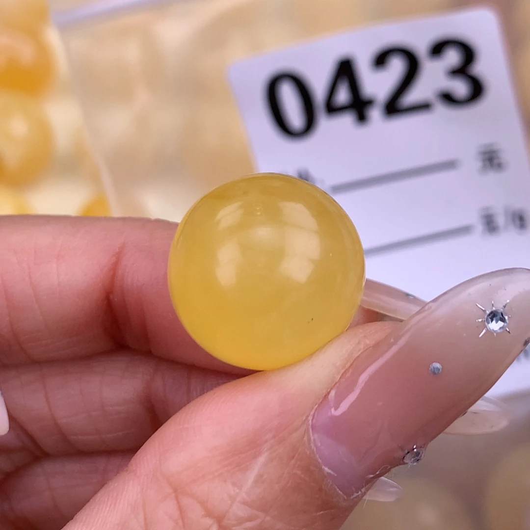 琥珀未镶嵌珠宝奇石16.4