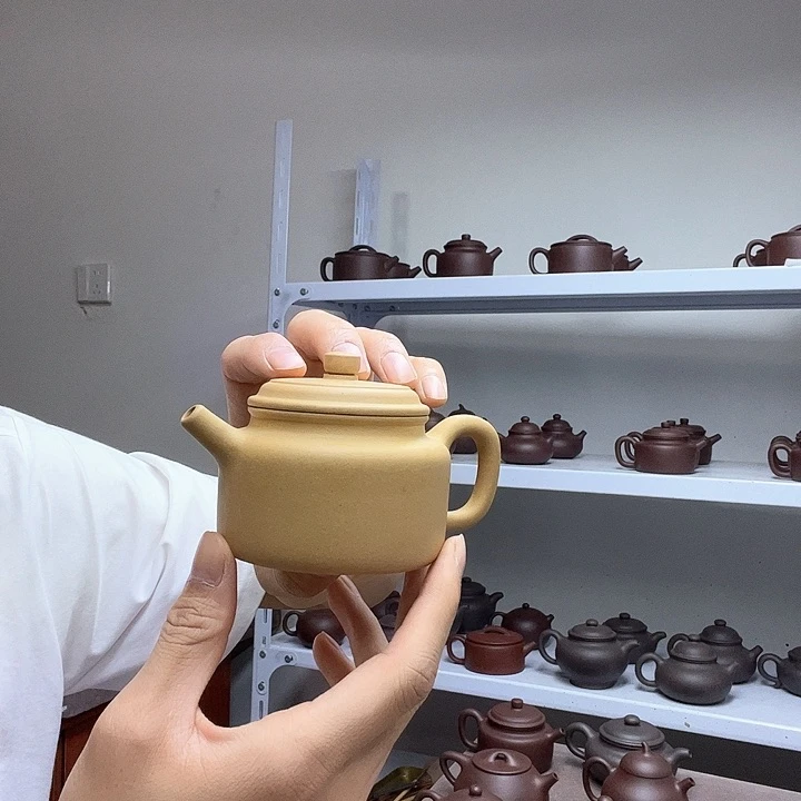 茶壶紫砂紫砂壶段泥德钟180cc左右