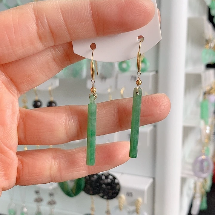 翡翠耳饰18K金镶嵌妇***生翡翠