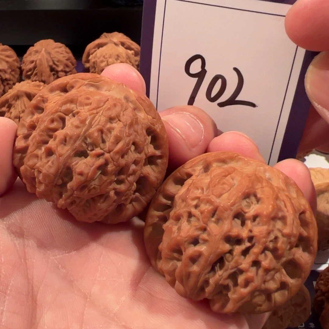 文玩核桃把件全品血麒麟42尺寸902号