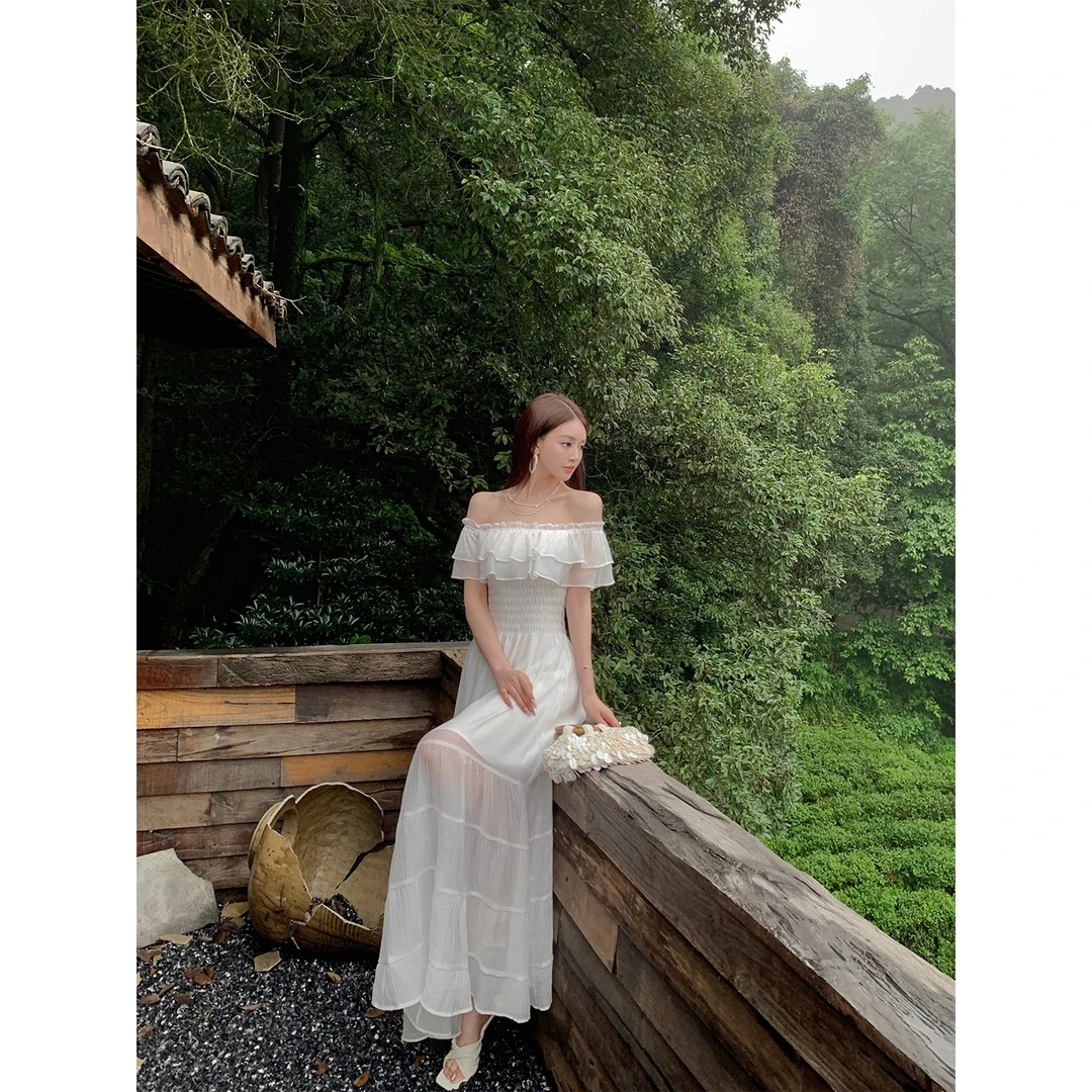 冯薪颖 连衣裙 一字肩荷叶边莱赛尔长裙夏季设计感连衣裙 T505047