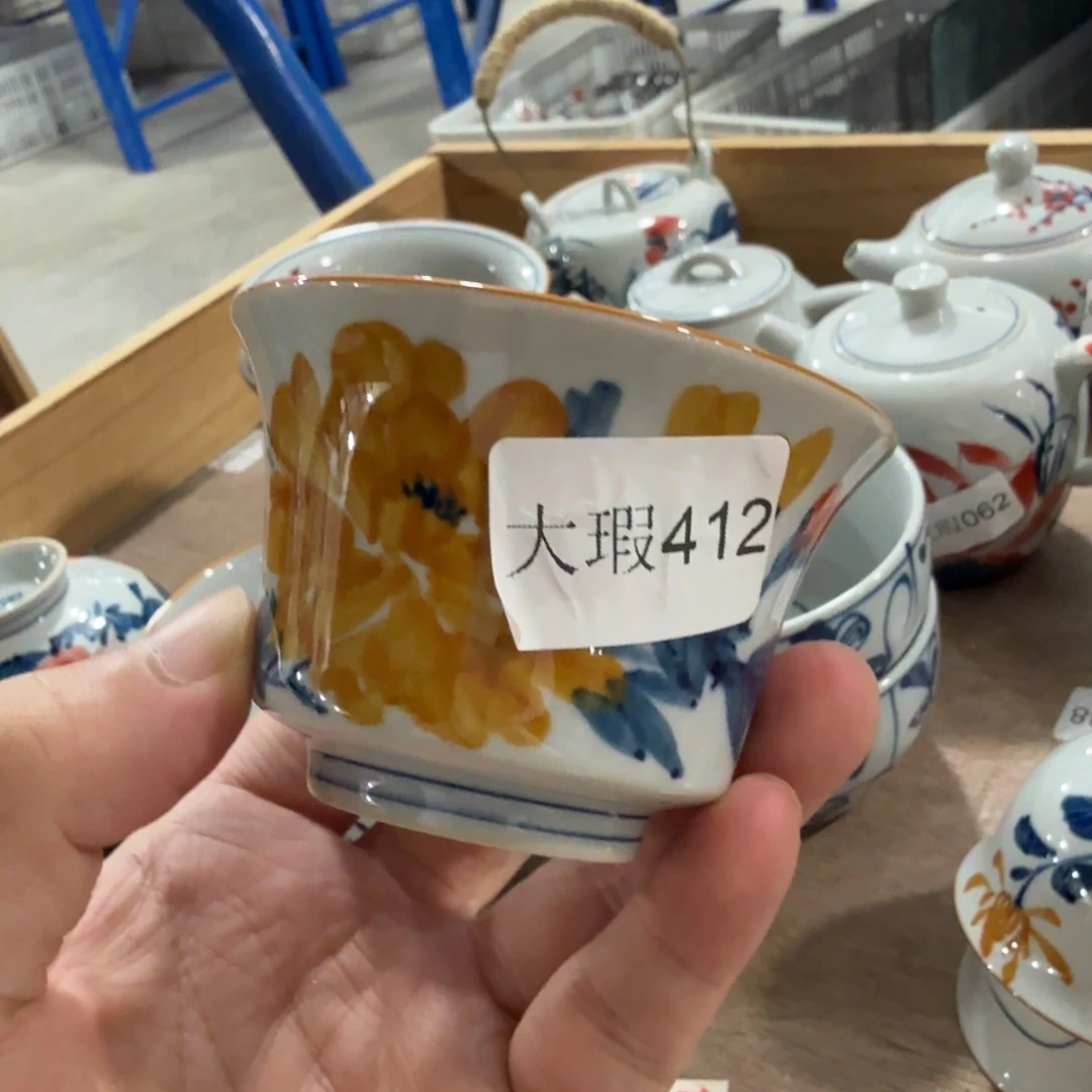釉下手绘茶具微瑕