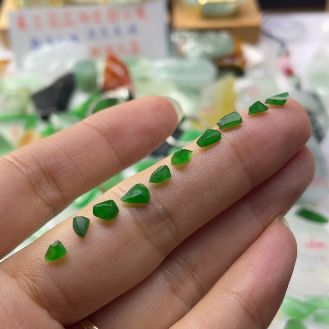 定制翡翠未镶嵌天然缅甸翡翠