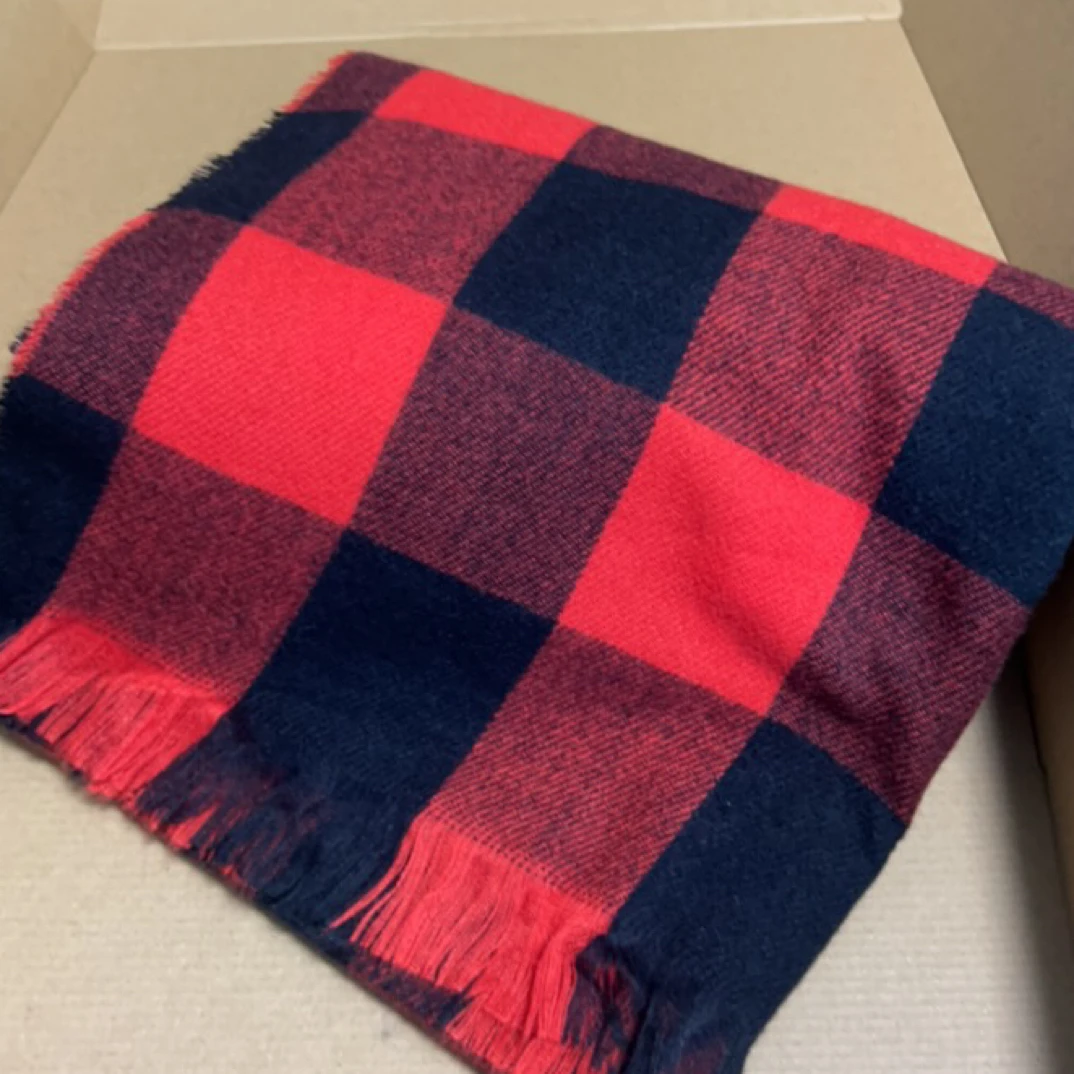 B14大康高档围巾女士长款保暖外贸尾货时尚单品百搭学院风围巾073