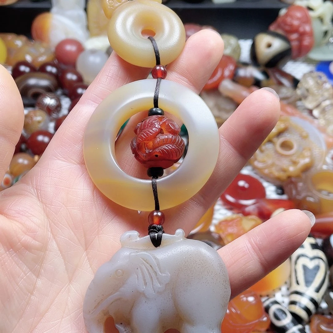 玛瑙/玉髓挂件未镶嵌