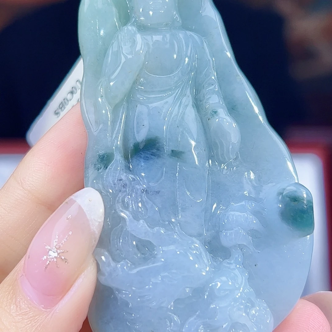 颈饰未镶嵌翡翠多样性发其一
