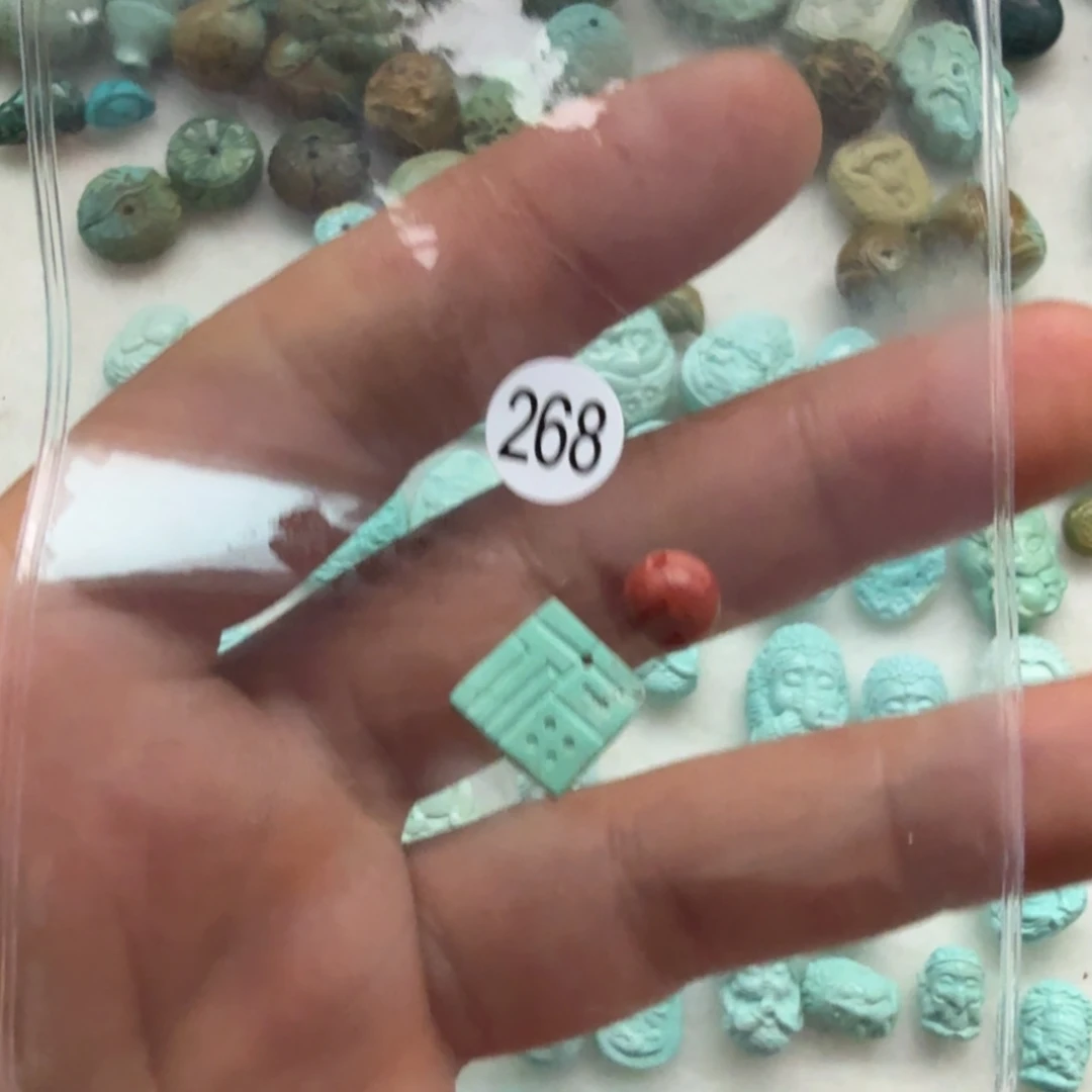 南红玛瑙未镶嵌珠宝奇石