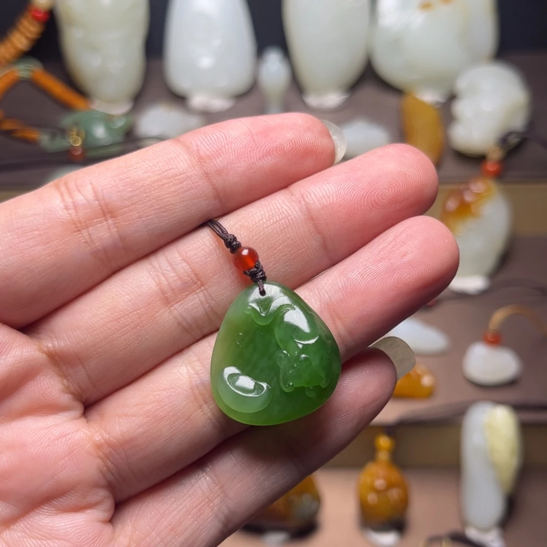 和田玉未镶嵌吊坠(不含链)