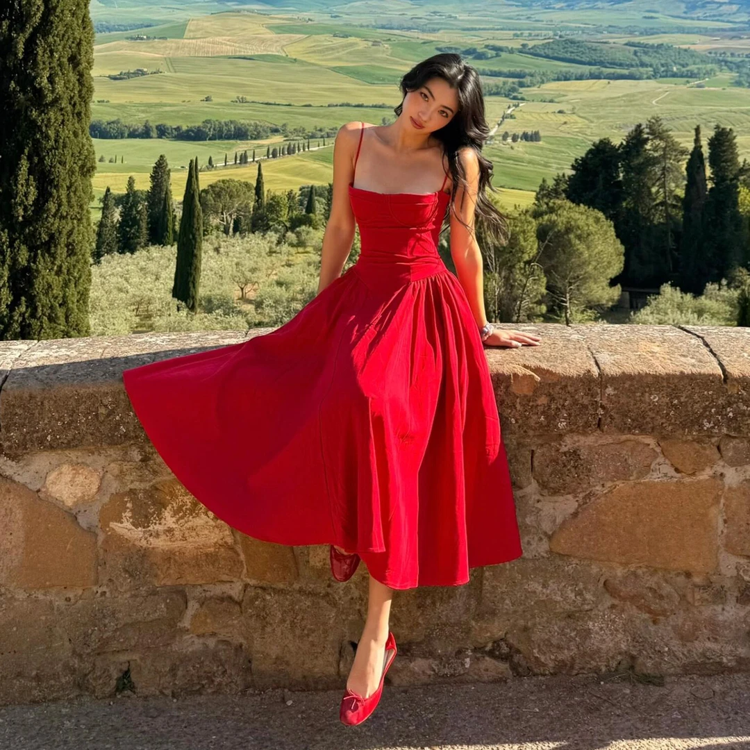 红色收腰长裙吊带裙2025夏季海边度假风气质A字连衣裙清冷系衣服