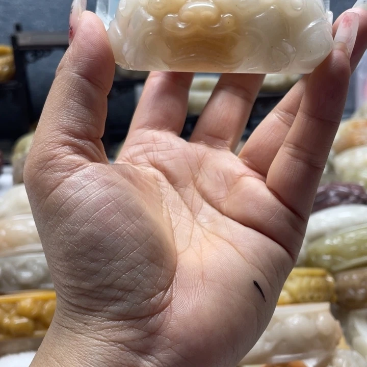 石英岩玉合金手镯佘太翠