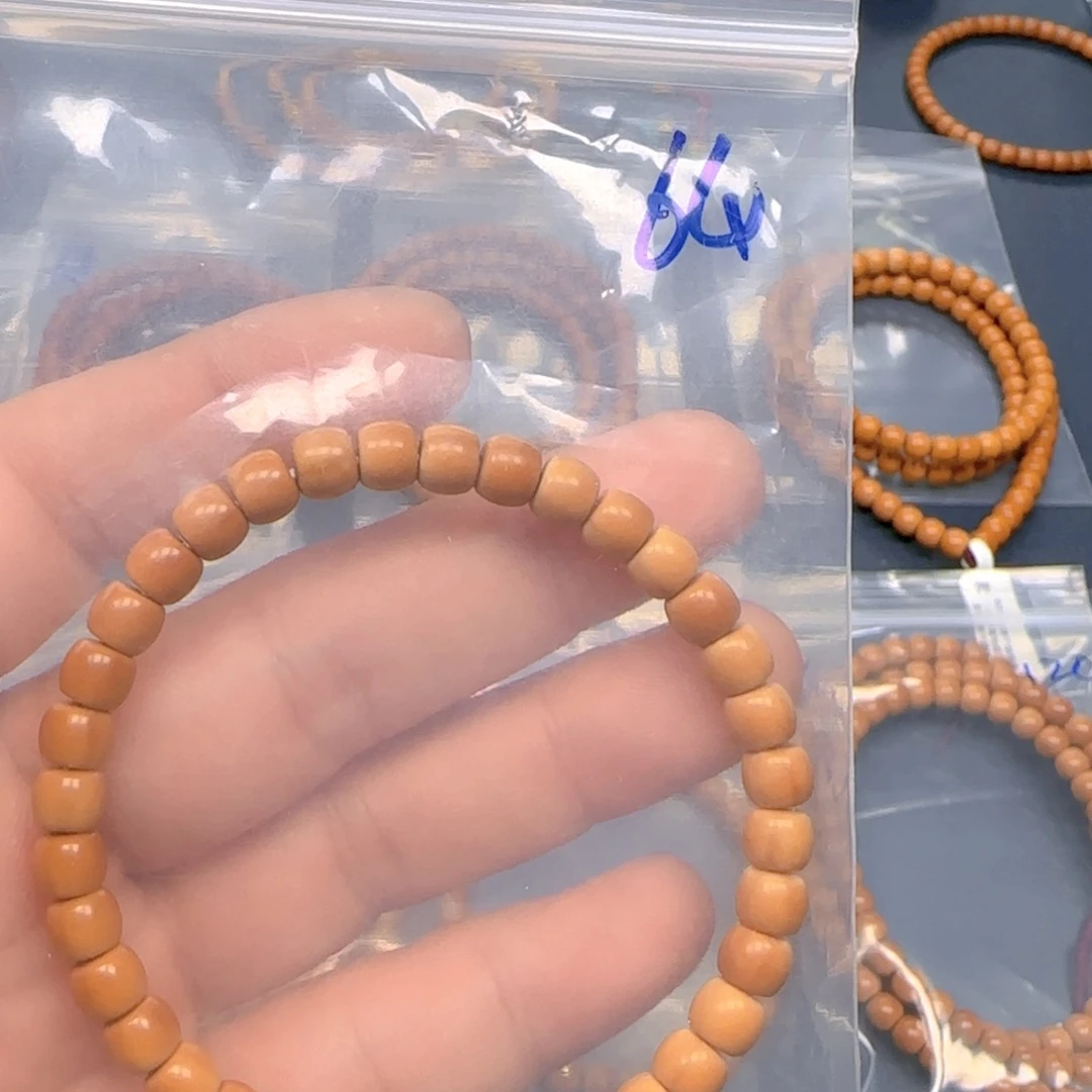 豆****手串橄榄核老挝SS级核尖极限弧尺寸6.4