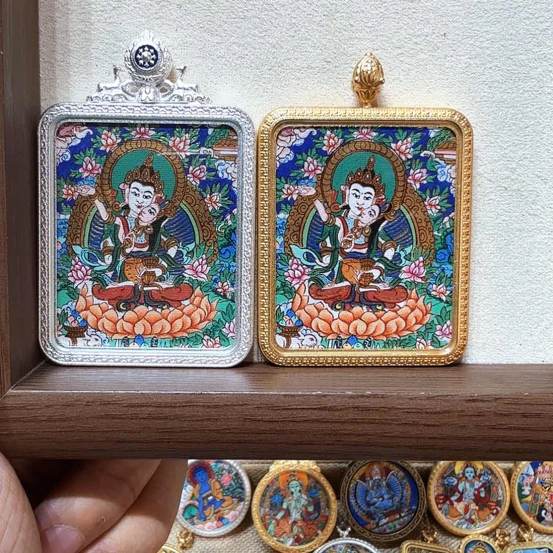 吊坠纯手绘唐卡非遗文化