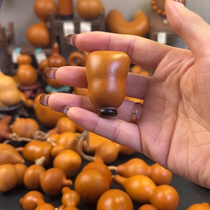 许***愿糊涂咕噜咕噜咕噜咕噜