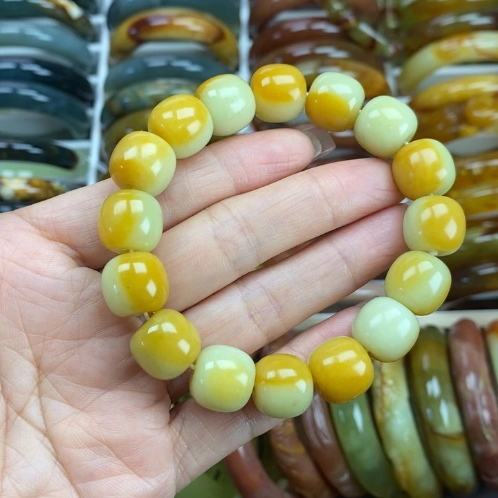 蛇纹石玉手镯未镶嵌