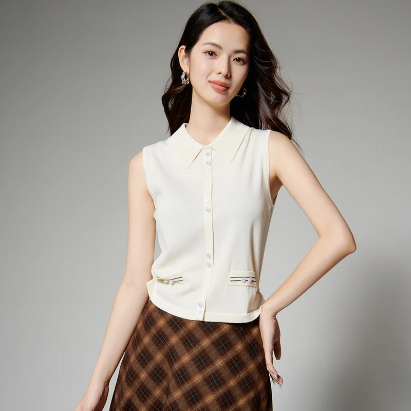 晚白【新品】2025翻领弹力背心针织背心女25052505