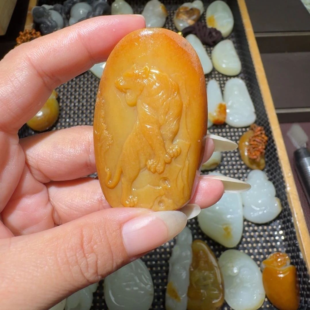 和田玉未镶嵌吊坠(不含链)
