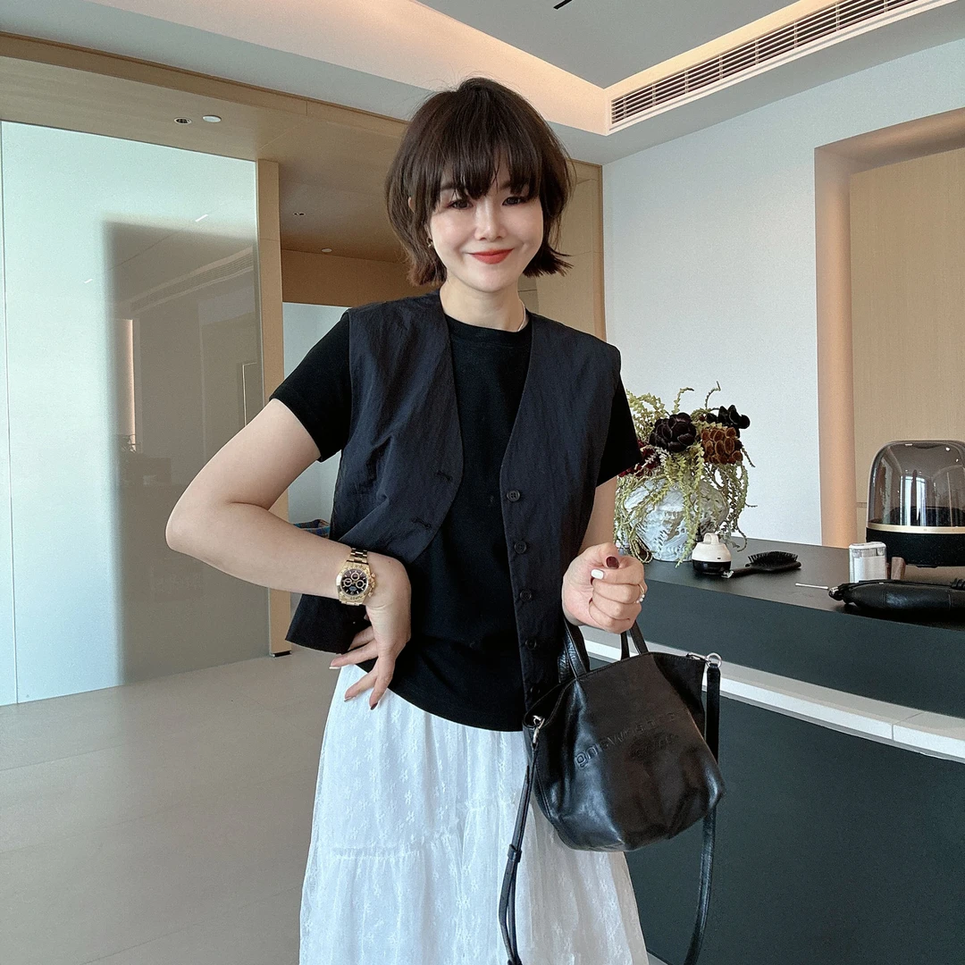 春夏休闲简约洋气显瘦坎肩无袖马甲