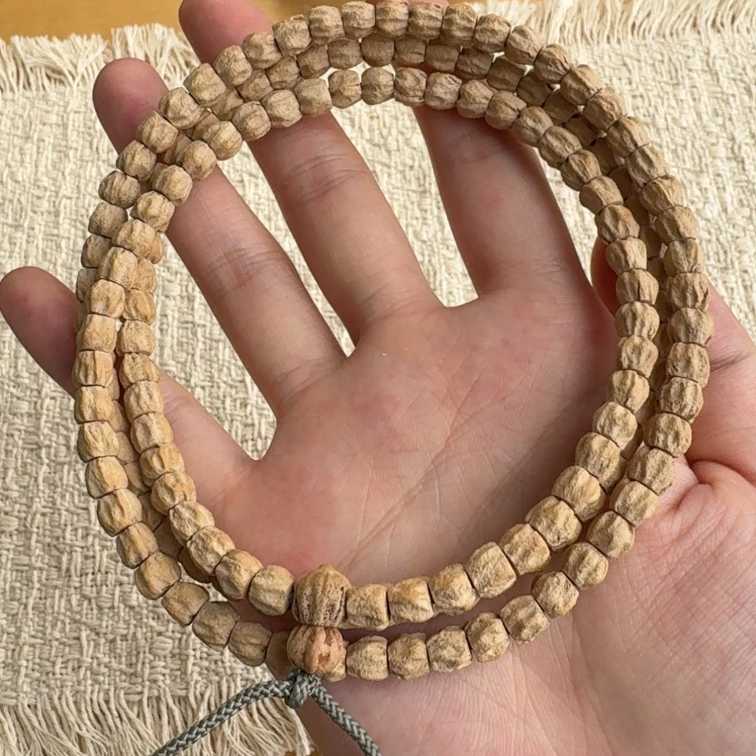 柏香籽/百香籽吊坠