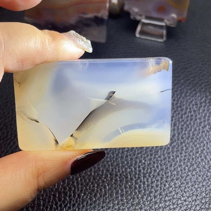 用***9玛瑙/玉髓未镶嵌颈饰