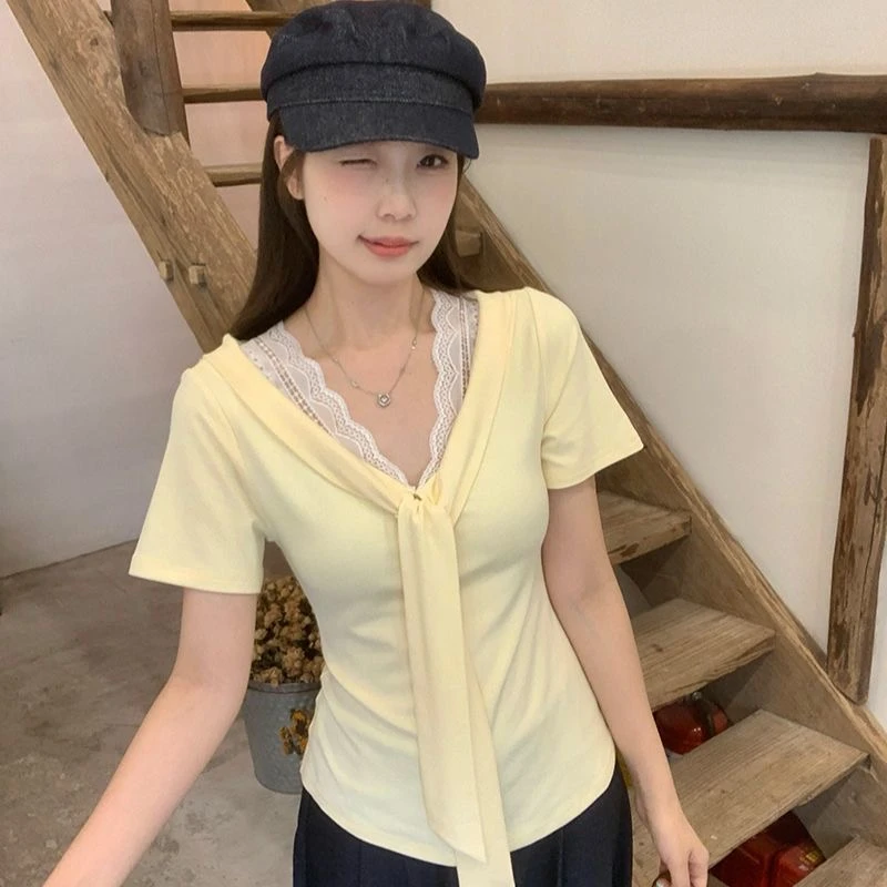 纯棉修身新款V领时尚百搭蕾丝拼接短袖T恤夏季女显瘦洋气简约上衣