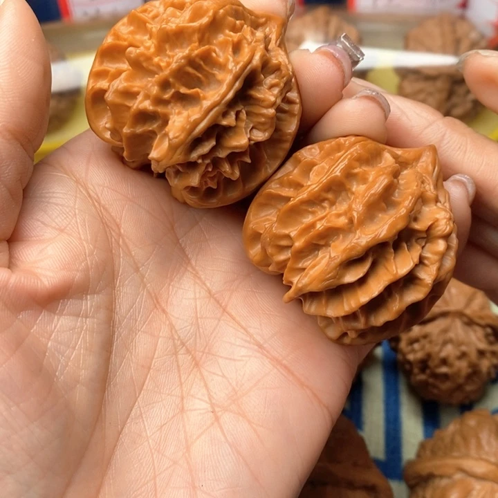 桃核吊坠曹大龙42