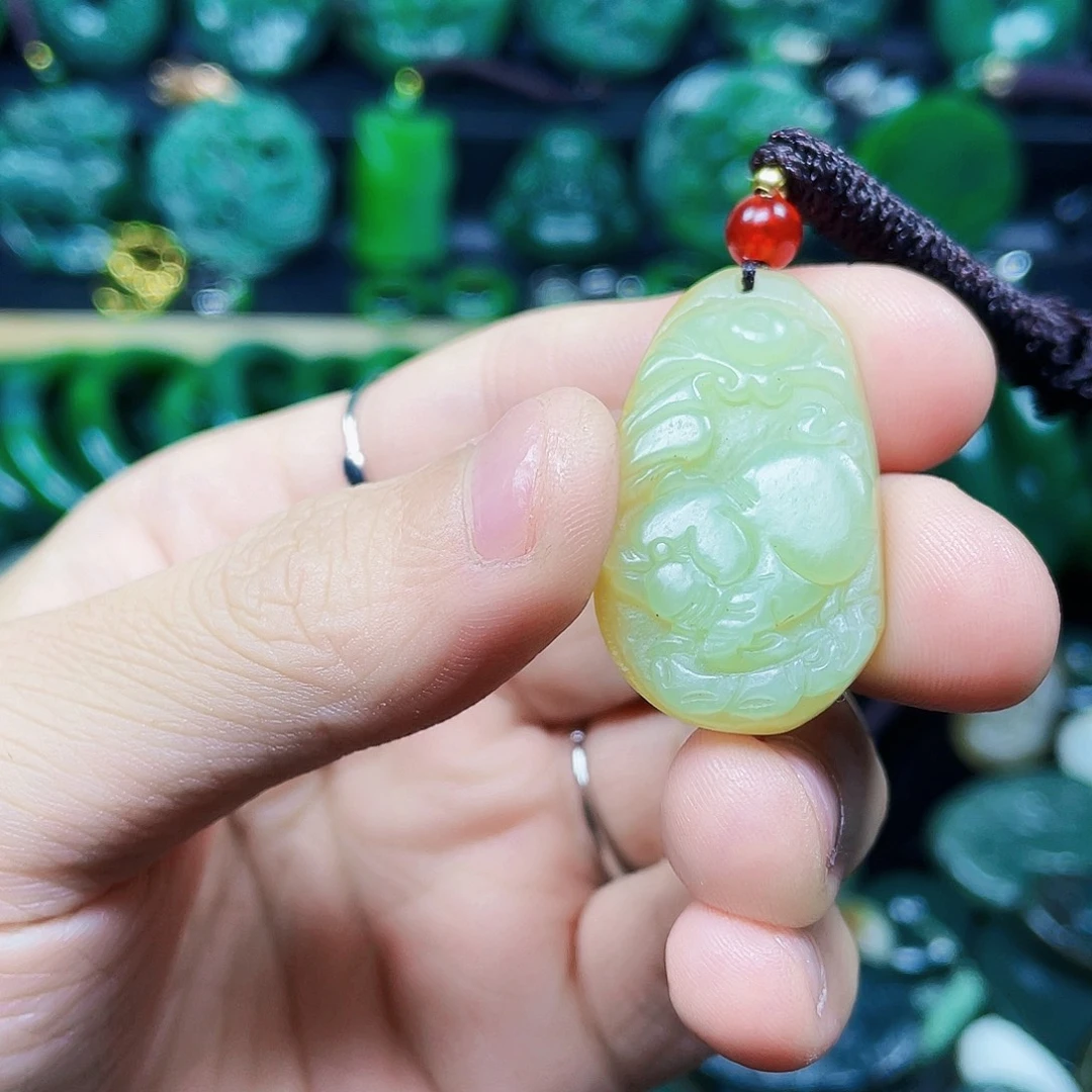 和田玉未镶嵌珠宝半成品