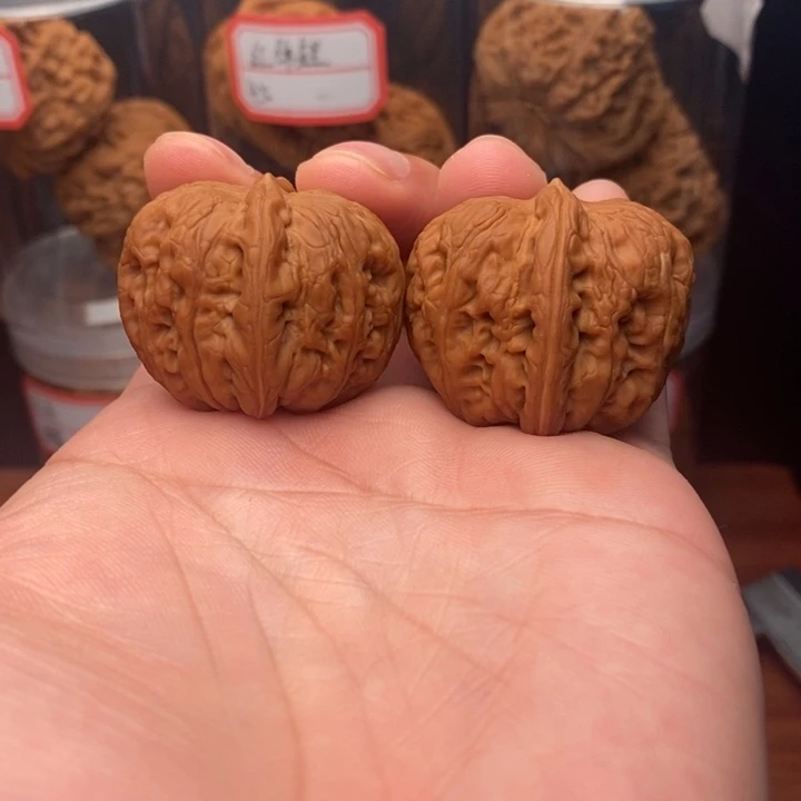 文玩核桃把件36尺平谷元宝全品