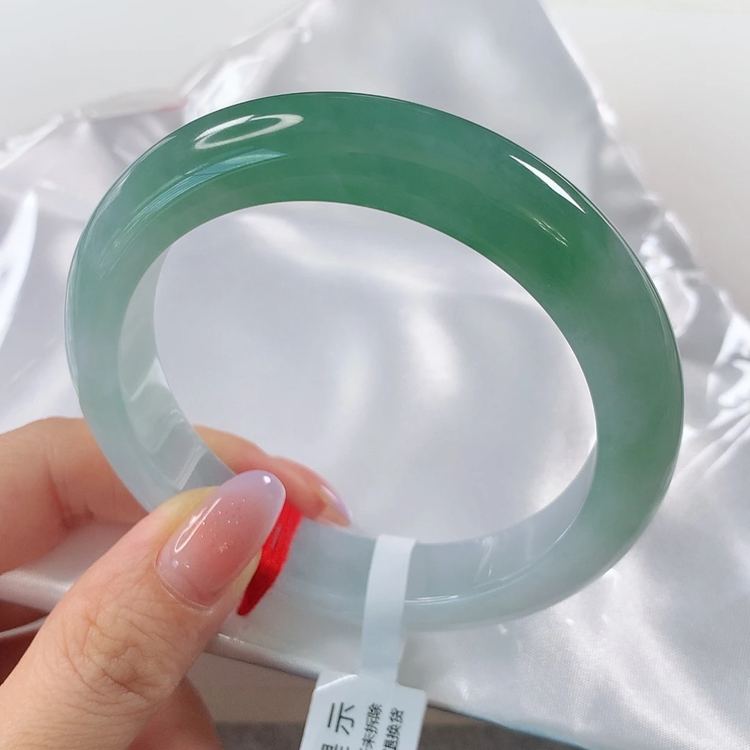 未镶嵌手镯翡翠 正圈①①⑧