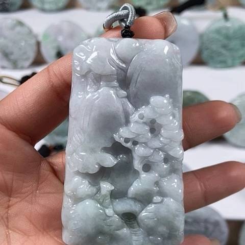 翡翠颈饰未镶嵌山水牌福利