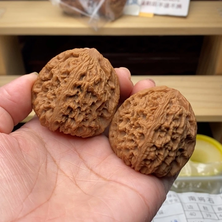 吊坠文玩核桃三角高炮毕业42尺0970