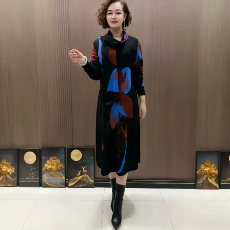 气质妈妈印花V领针织裙秋冬时尚高端遮肉显瘦宽松弹力打底长裙子