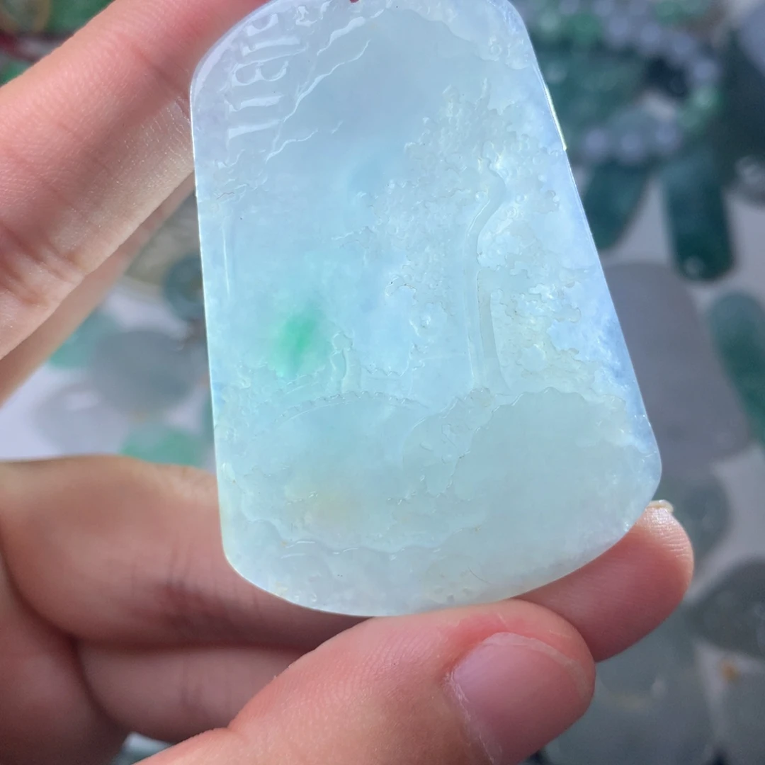 翡翠未镶嵌挂件山水