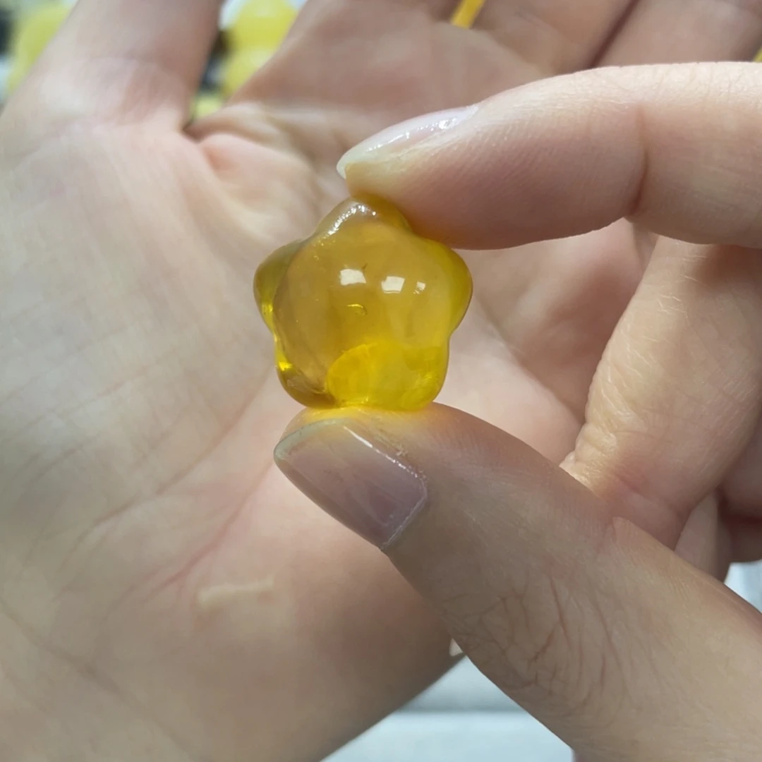 琥珀未镶嵌裸石天然琥珀俄料金珀星星