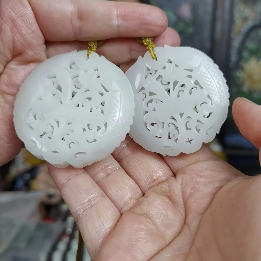 和田玉颈饰未镶嵌多样性发货其一