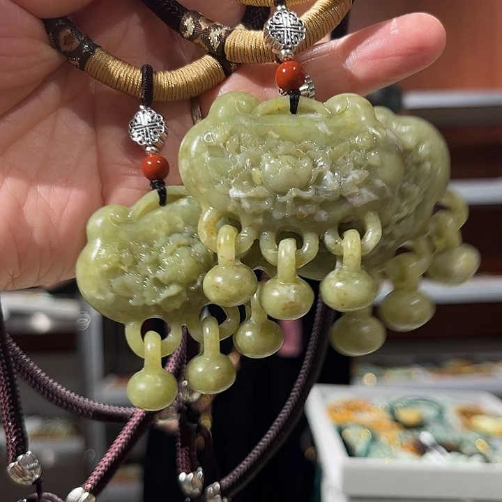 岫玉未镶嵌毛衣链