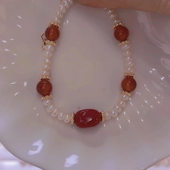 淡水珍珠手绳合金