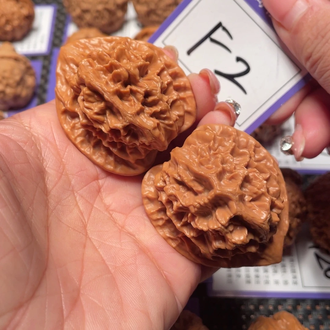 文玩核桃把件2号帝王42