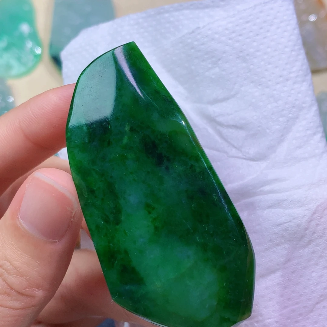 翡翠未镶嵌吊坠(不含链) 3894