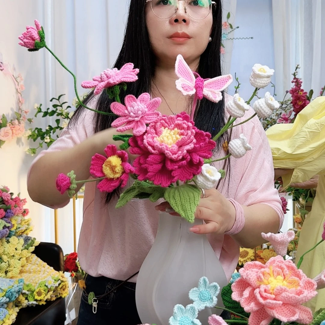 莱赛尔纤维棉手工钩织花束