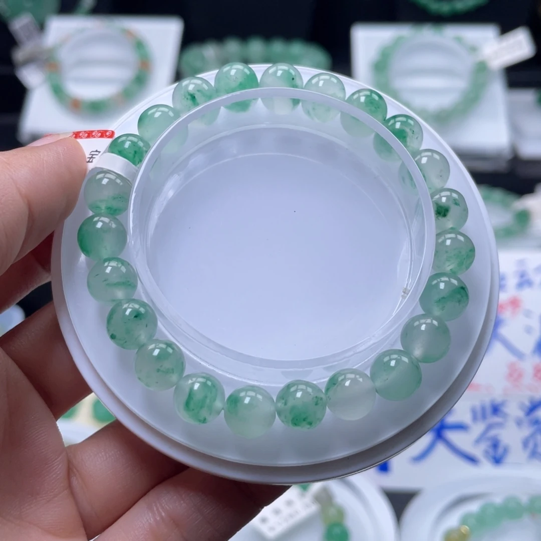 石英质玉（非洲翠）未镶嵌手串高冰飘花辣花，精品，捡漏