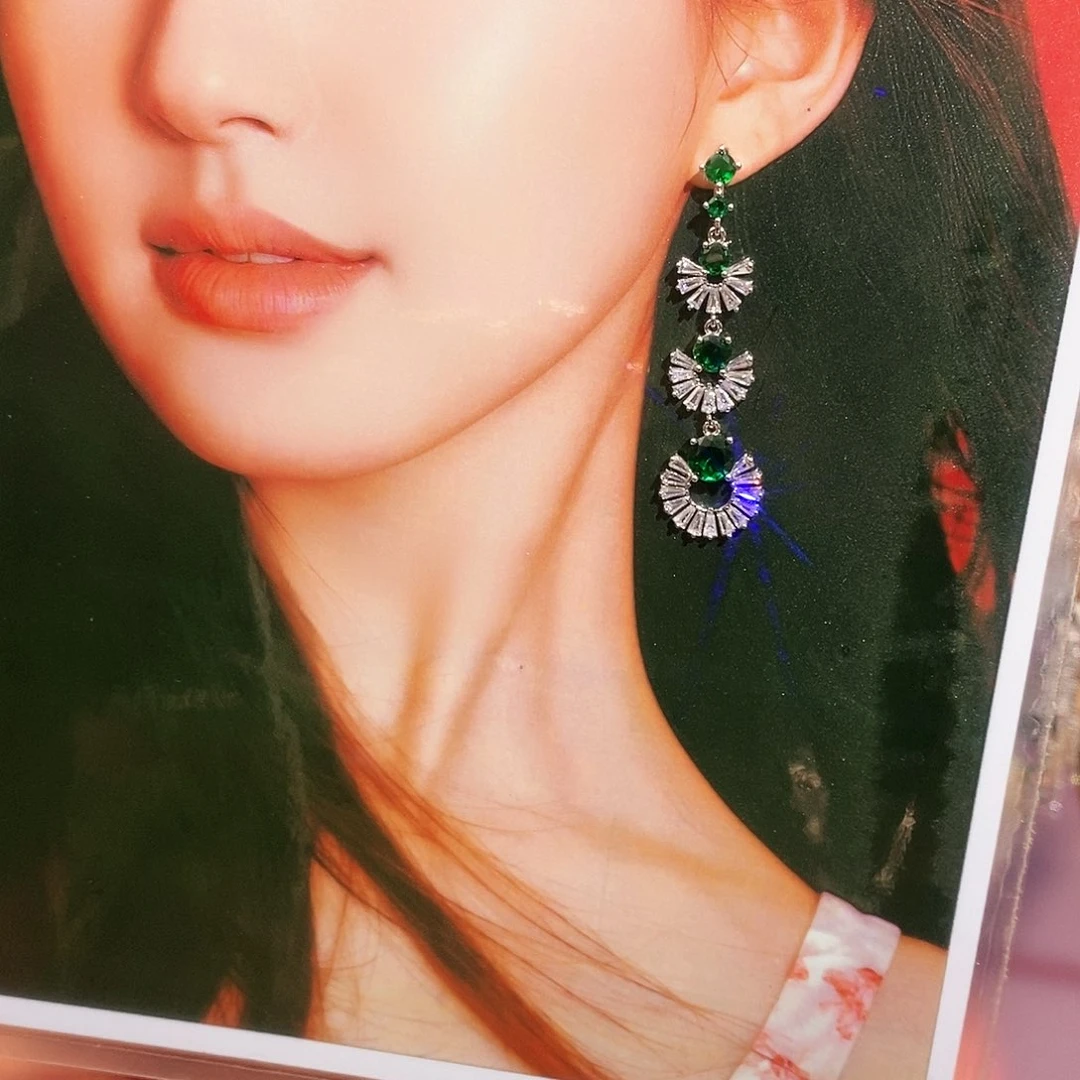 【闪购商品】纯铜925银锆石?****8