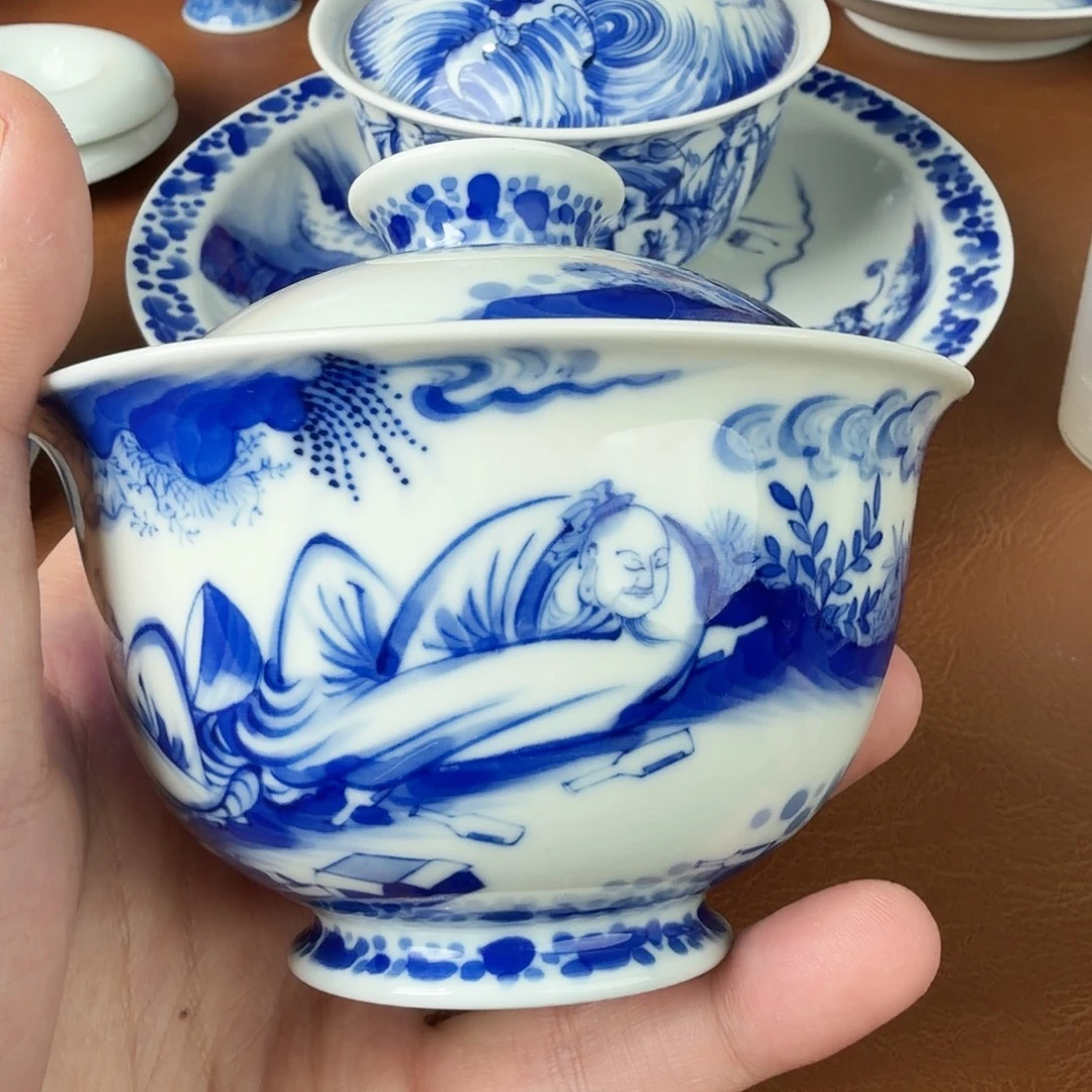 手绘人物造型设计