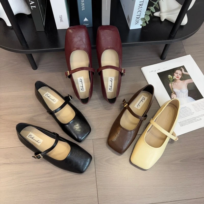 平底浅口一字扣带小单鞋女春季新款玛丽珍鞋软底小香风通勤奶奶鞋