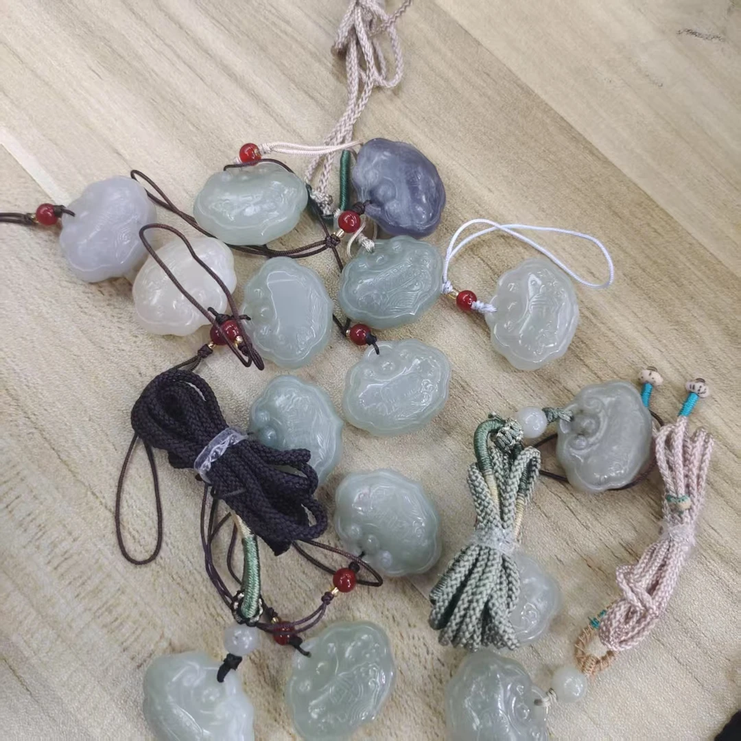 老王珠宝 和田玉 平安锁 多样性发一 福袋