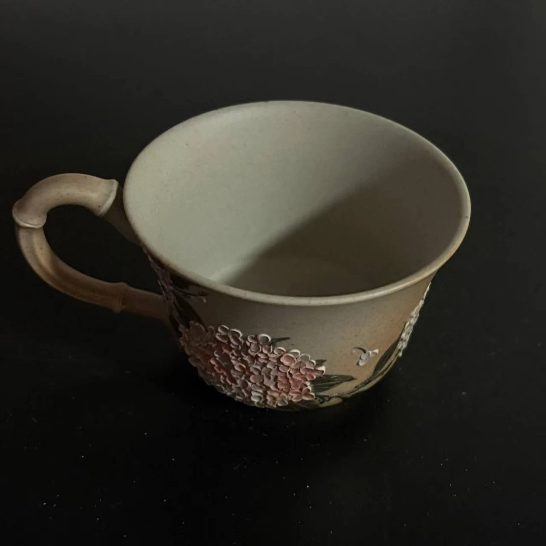 松泉茶器×余飞洋 | 《竹节把杯柴烧绣球》  泥绘  紫砂